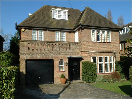 080 Kingsley Way